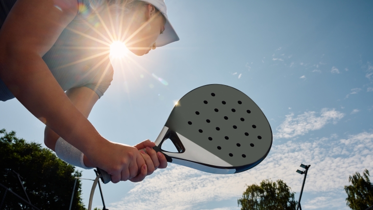 Play padel in the sunshine at Neilson | Cook's Club Adakoy