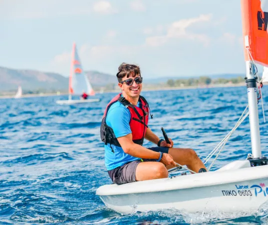 Dinghy sailing in Vounaki
