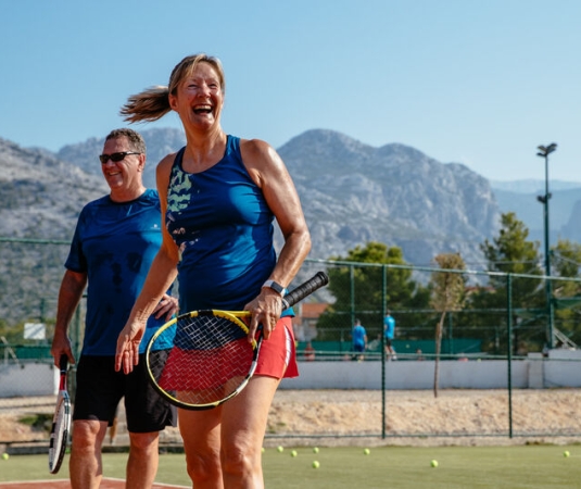 Tennis groups
