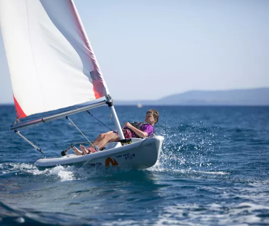 Dinghy sailing for kids