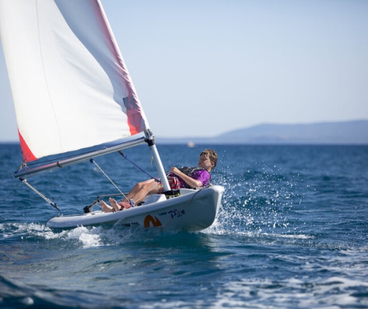 Dinghy sailing for kids