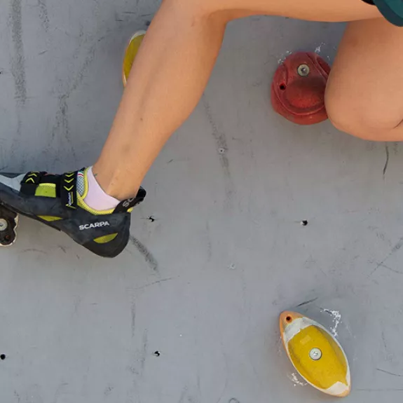 Climbing wall