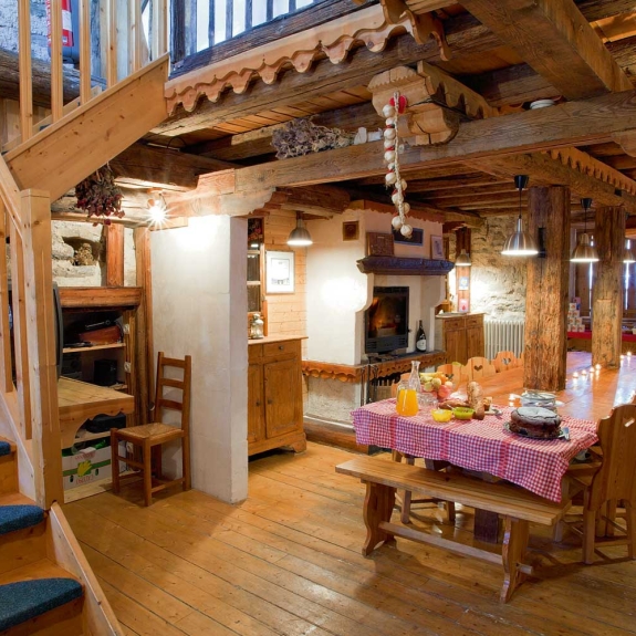 The open plan lounge