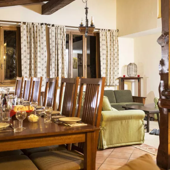 Open plan dining