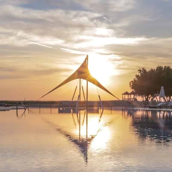 14 night holiday offers