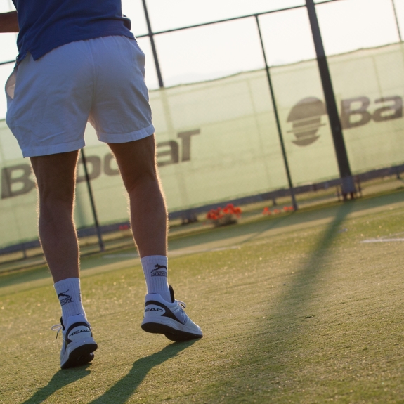 People playing tennis