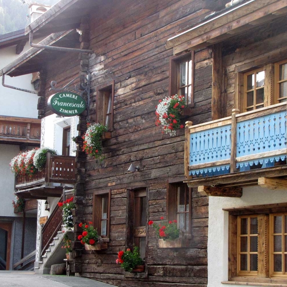 Francescato Ampas Apartments