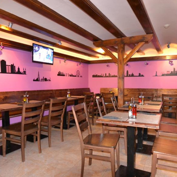 The breakfast/dining area