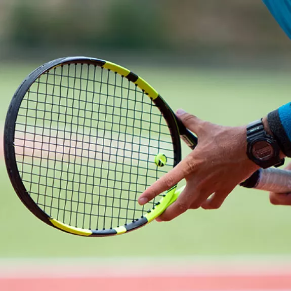 Man playing tennis