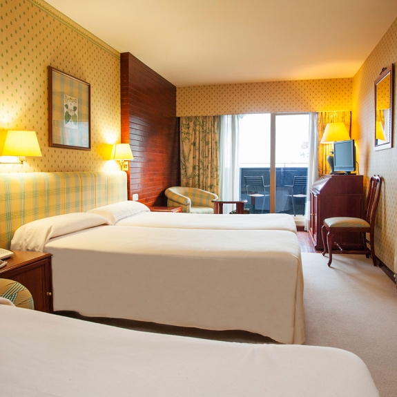 A spacious triple room