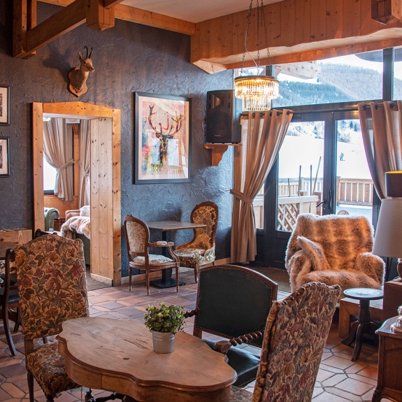 Plenty of space to relax with a view