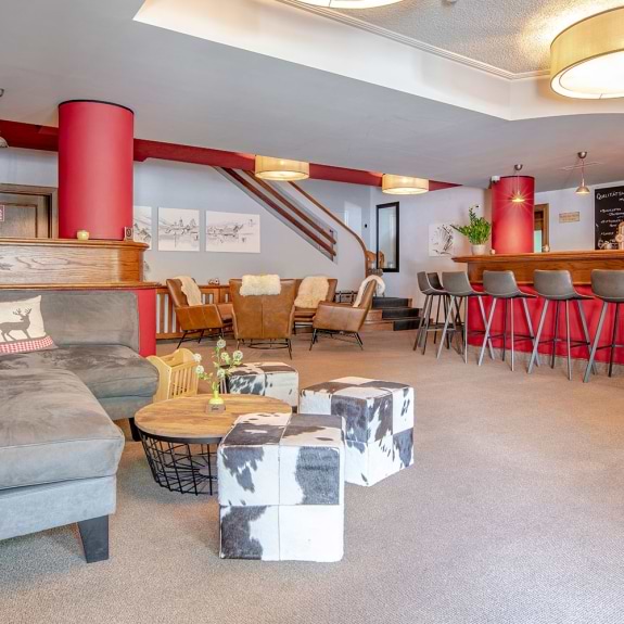 Welcome to the Chalet Hotel Montjola