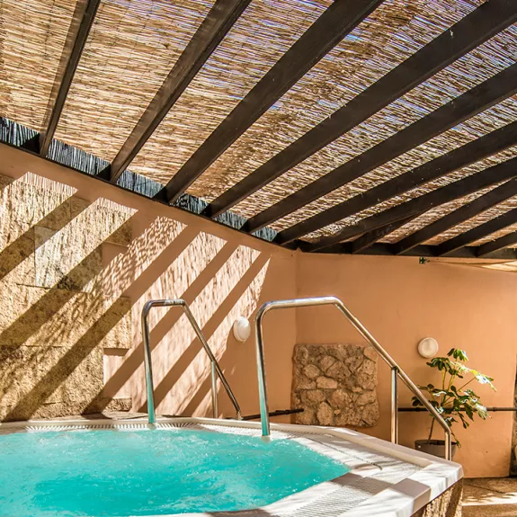 Jacuzzi area