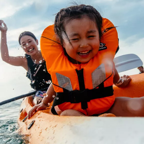 mum and daughter on kayak