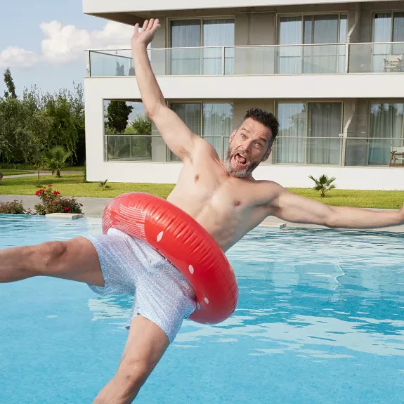 Fred falling into pool 