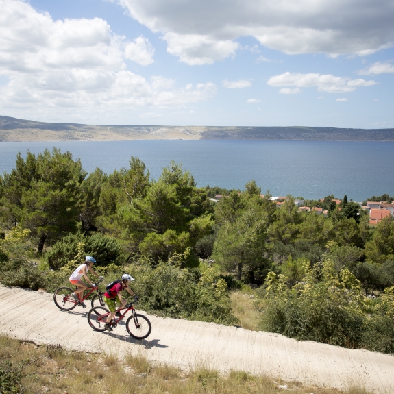 Mountain Bikes at Alana Beach Club