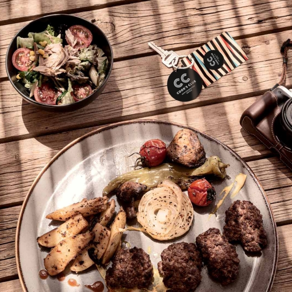 Freshly prepared food made to order from Cantina Restaurant at Neilson | Cook's Club Adakoy