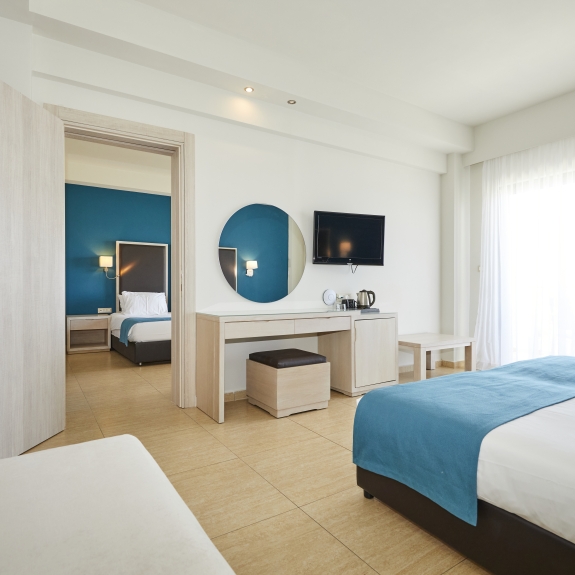 Hotel interconnecting room at Levante Beach Club