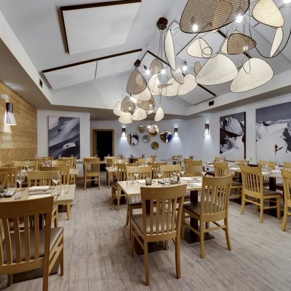 Restaurant at Hotel Ducs de Savoie