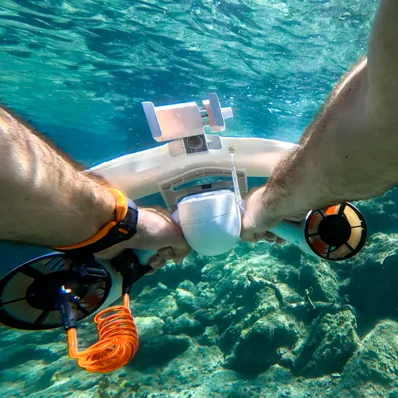 Underwater adventures with sea scooters at Neilson | Cook's Club Adakoy