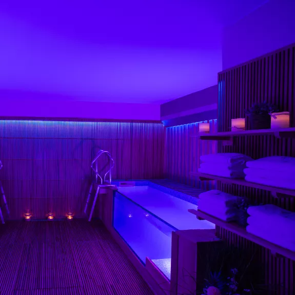 Hydro spa at Buca Beach Club