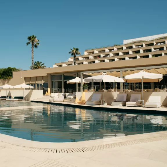 Outdoor pool at Neilson | Mangia's Torre del Barone