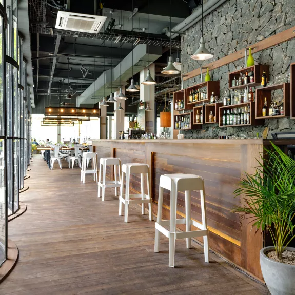 Bistro bar at Neilson | The Ravenala Attitude