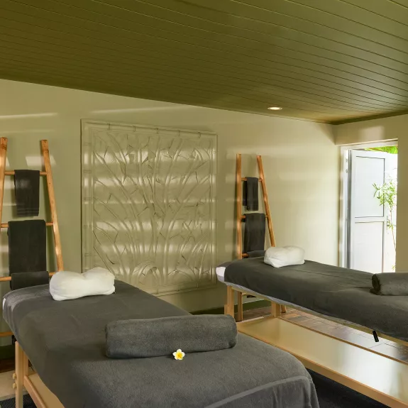 Spa POZ couples treatment room at Neilson | The Ravenala Attitude