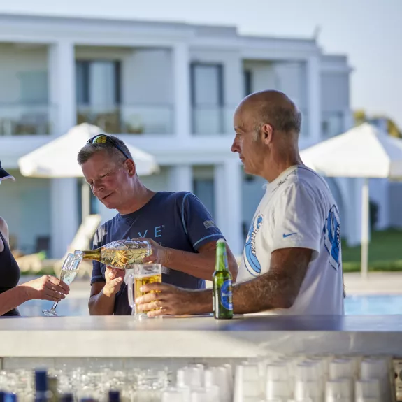 Levante Beach Club pool bar