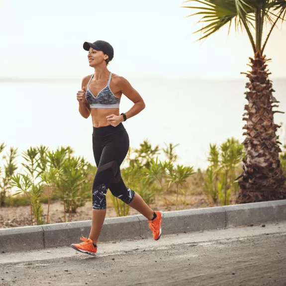Guided 5km and 10km runs are a great way to explore around Neilson | Cook's Club Adakoy