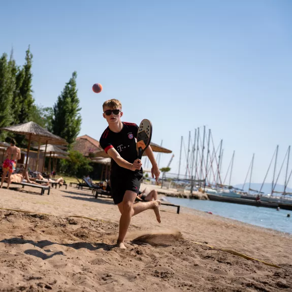 beach tennis