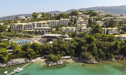 Retreat Beach Club