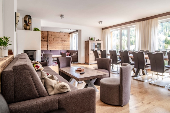 Lounge of the Neilson Chalet Gertrud Gabl in St Anton