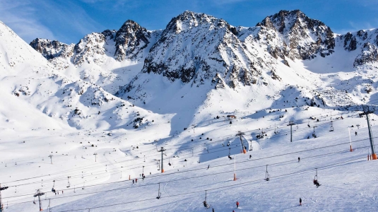 Tubs run in Pas de la Casa