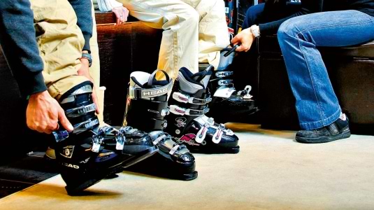 fitting ski boots