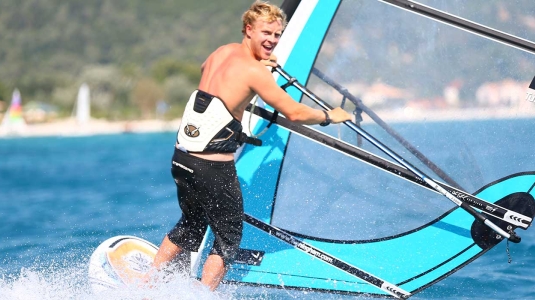 windsurfing tack