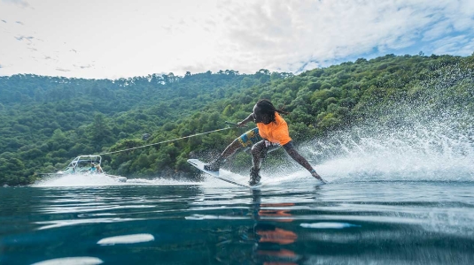 Water skiing and wakeboarding
