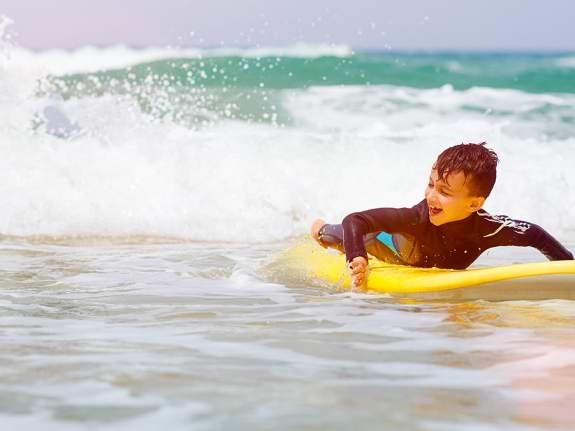 kid surfing