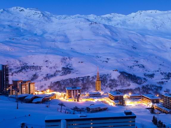 Les Menuires in the evening