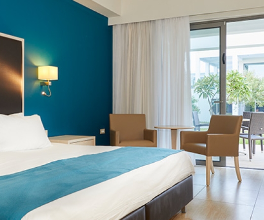 Triple room