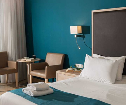 TWO INTERCONNECTING HOTEL ROOMS