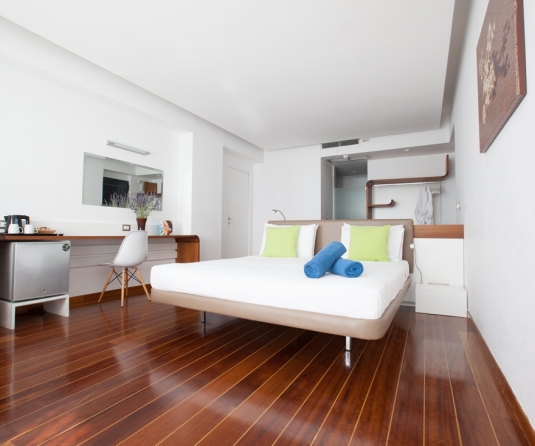 GARDEN PREMIUM DOUBLE ROOM WITH SEA VIEW