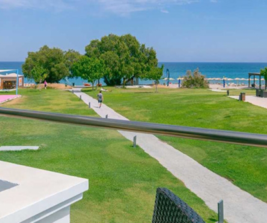 GARDEN SUITE WITH SEA VIEW