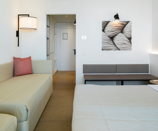 Deluxe room with sea view