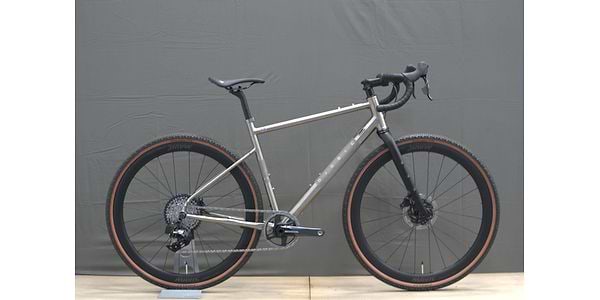 Gravel Ti - Sram Force XPLR AXS - Medium