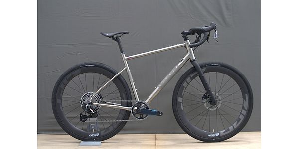 Gravel Ti - Sram Force XPLR AXS - Large
