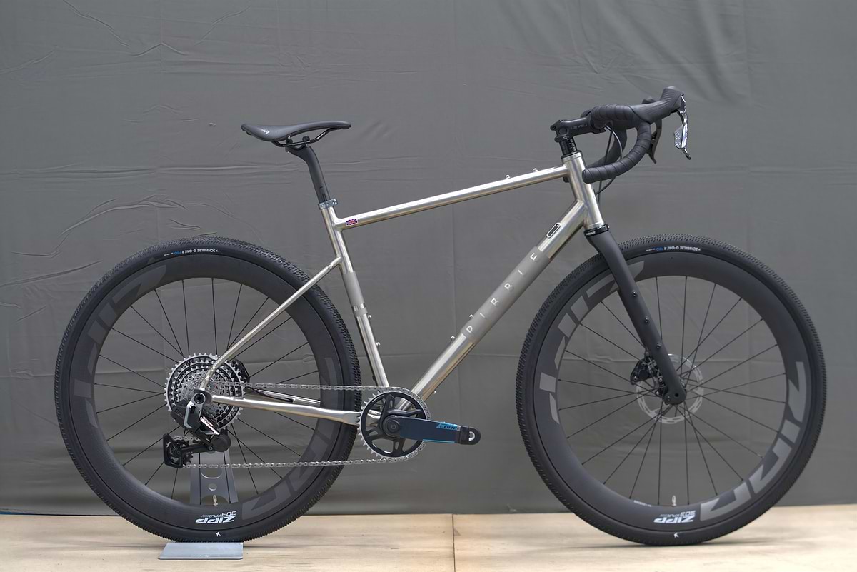 Gravel Ti - Sram Force XPLR AXS - Large
