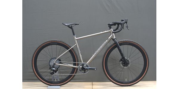 Gravel Ti - Sram Force XPLR AXS - Medium