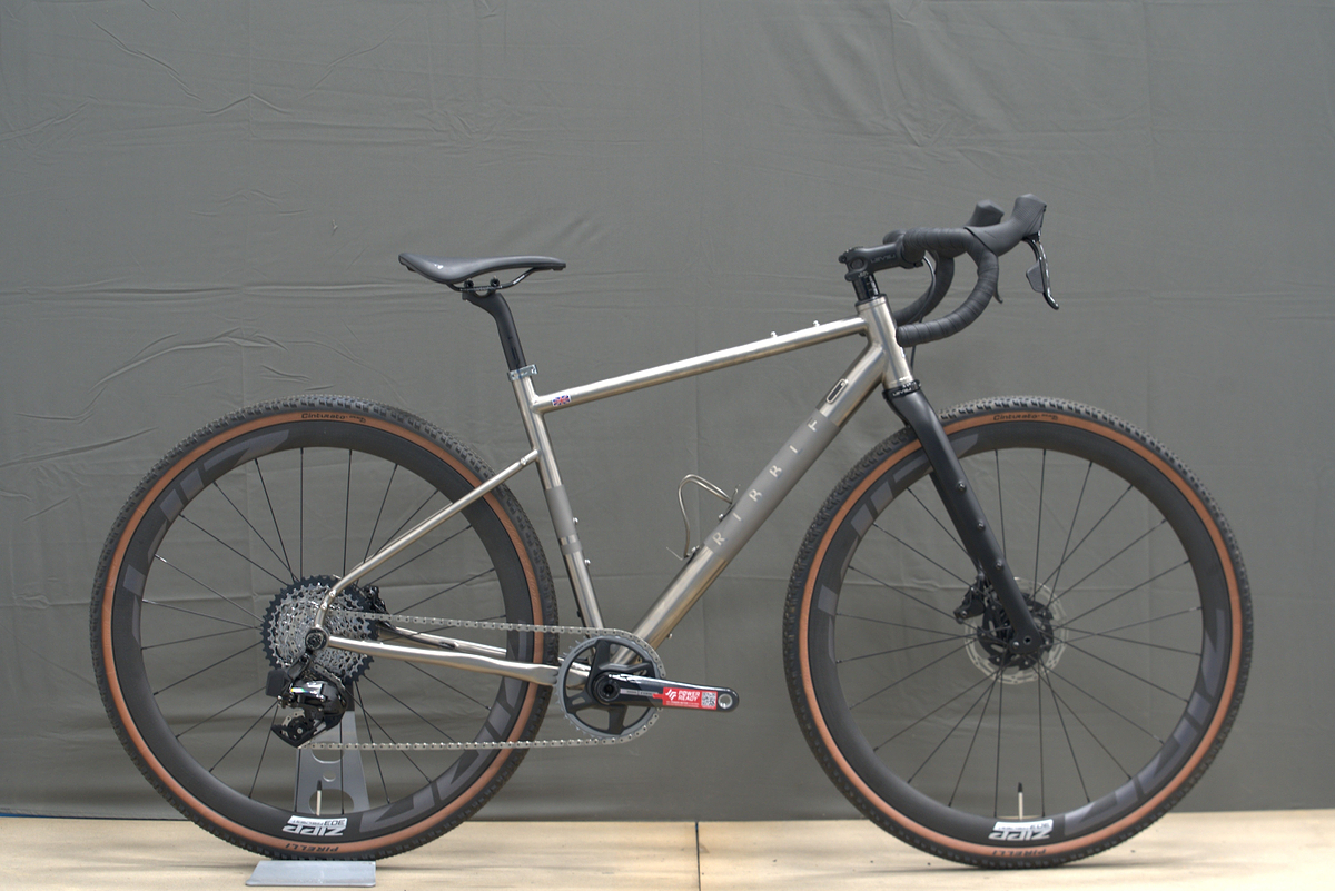Gravel Ti - Sram Force XPLR AXS - Small