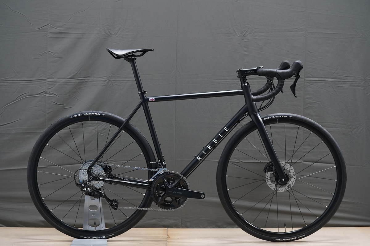 Endurance 725 Disc - Custom Colour - Shimano 105 - Medium